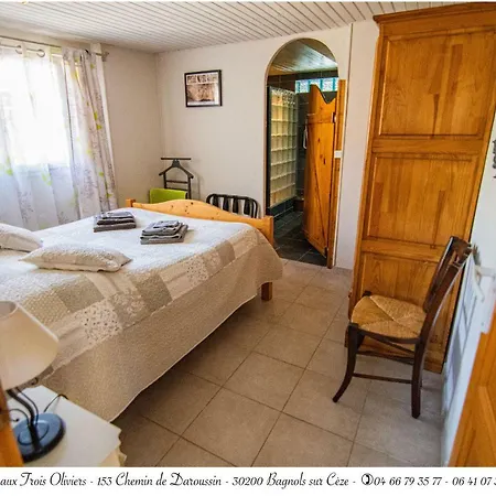 Aux Trois Oliviers Сasa de vacaciones *
